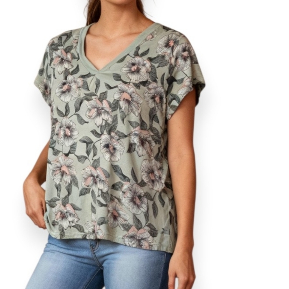 Love to Lounge Graphic Top